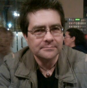 Gerardo Torres Photo 35
