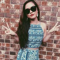 Jessie Nguyen Photo 16