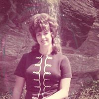 Brenda Bates Photo 34
