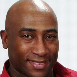Patrick Thomas Photo 30