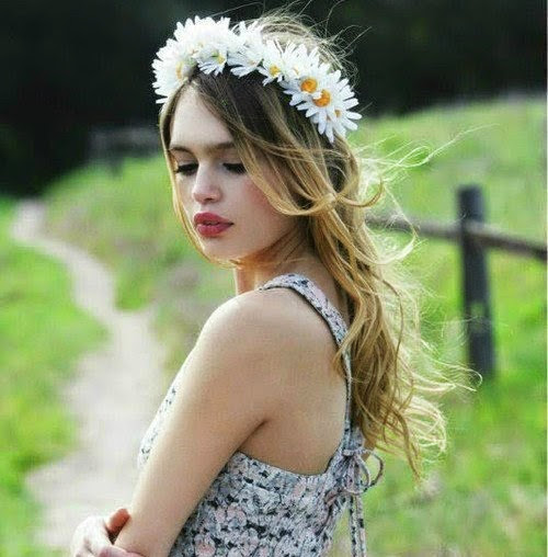 Alyssa Lewis Photo 5