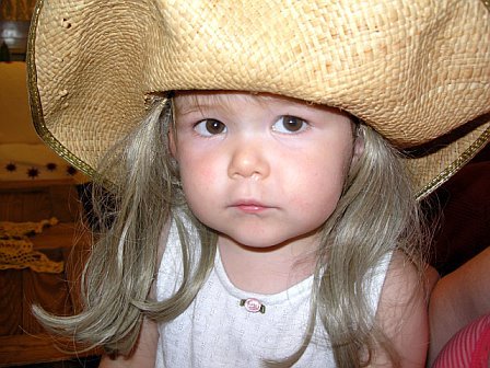 Amy Hartz Photo 9