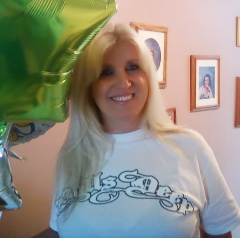 Cindy Richardson Photo 36