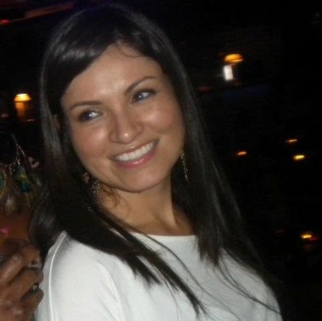 Maria Medina Photo 14
