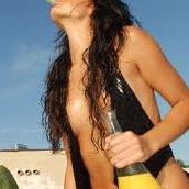 Selena Rojas Photo 6