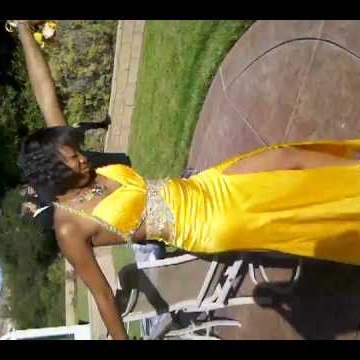 Victoria Holley Photo 21