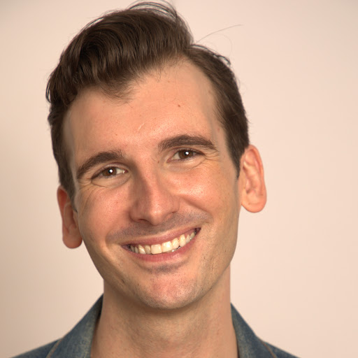 Dustin Bayers Photo 2