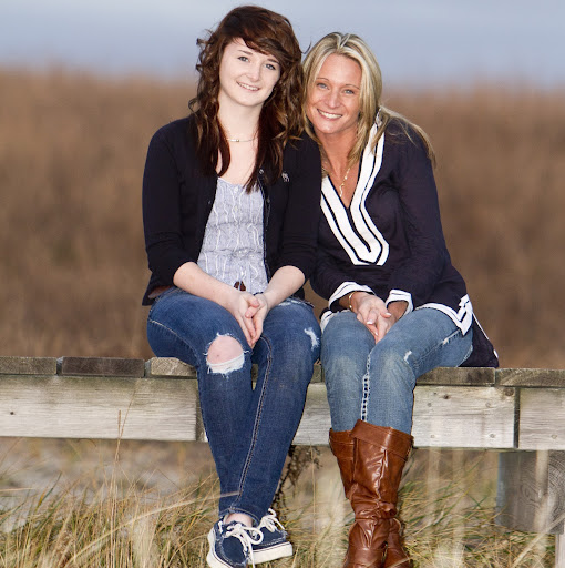 Angela Healy Photo 36