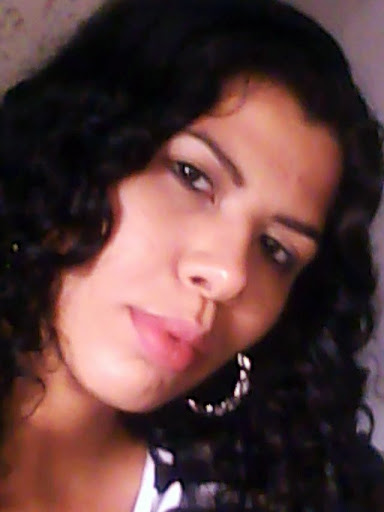 Evelyn Oliver Photo 30