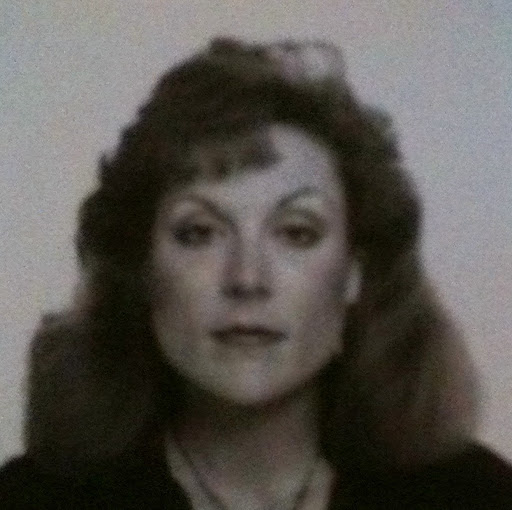 Laura Lockhart Photo 38
