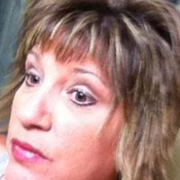 Jennifer Hardee Photo 15