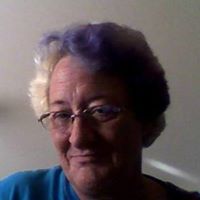 Lisa Bruner Photo 16