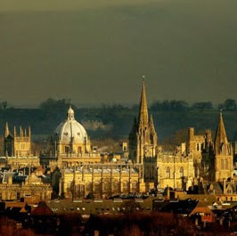 Paul Lowe Photo 36