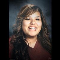 Christine Diaz Photo 25