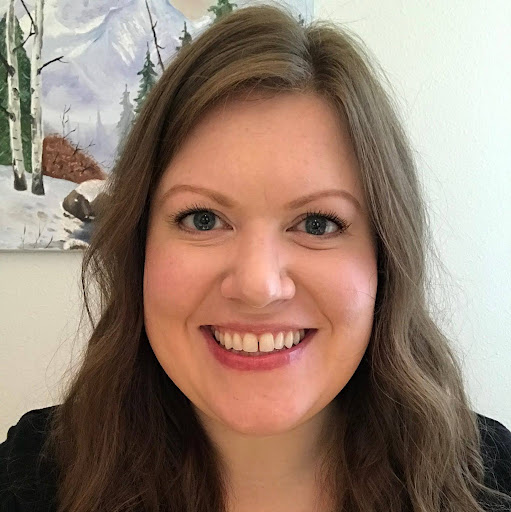 Laura Lyons Photo 19