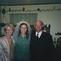 Kelly Green Photo 24