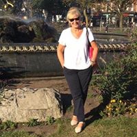 Susanne Robinson Photo 30