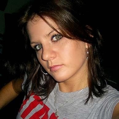 Jessica Parson Photo 35