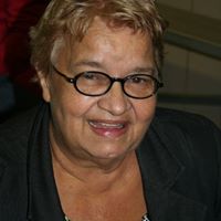Karen Mobley Photo 23
