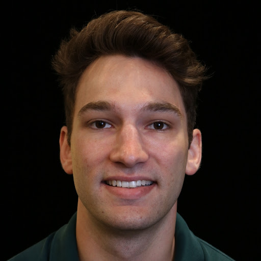 Zachary Anderson Photo 29