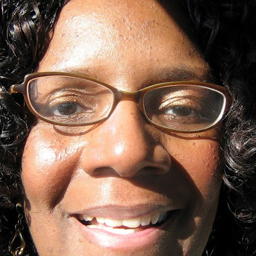 Gloria Dillon Photo 5