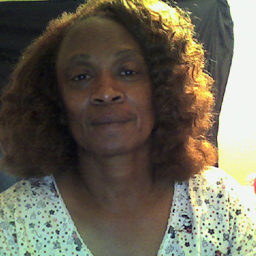 Geraldine Bradley Photo 15