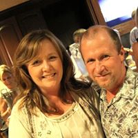 Angie Robbins Photo 12