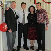 Julie Gross Photo 24