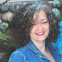Suzanne Hogan Photo 7