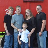 Renee Paulson Photo 14