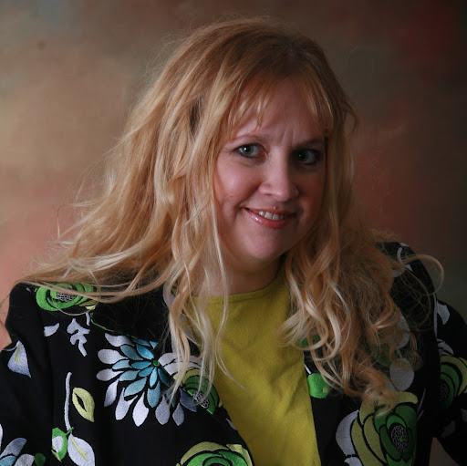 Susan Dale Photo 20