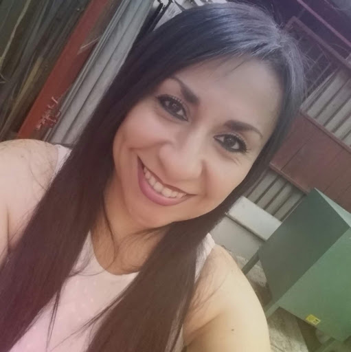 Gloria Delgado Photo 5