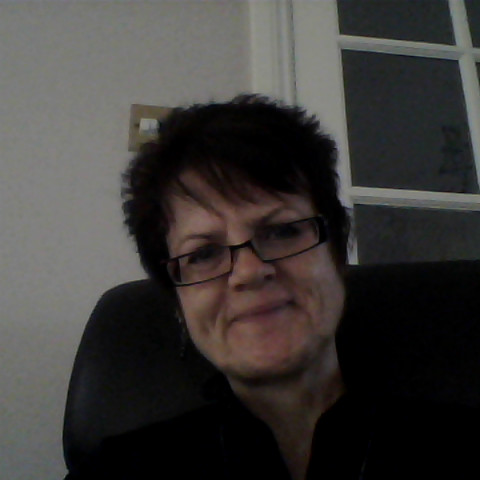 Tracey Glover Photo 32