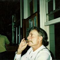 Douglas Grove Photo 17