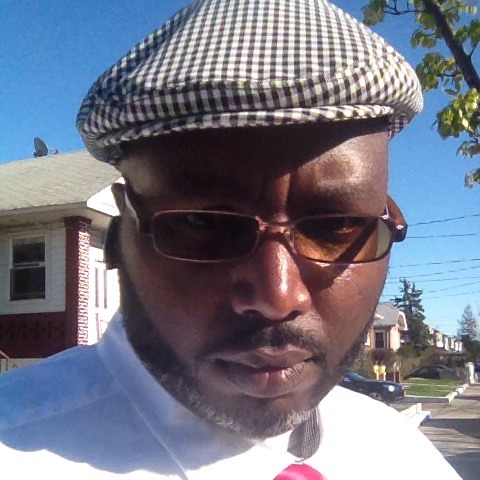 Tyrone Singleton Photo 12