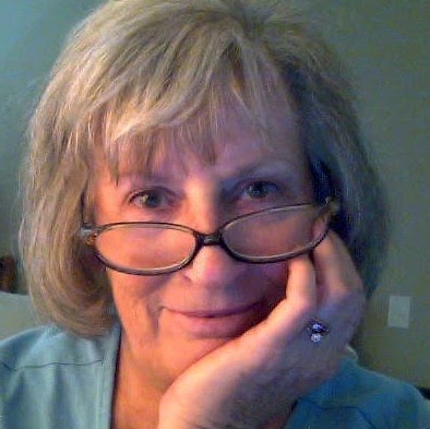 Joy Thomas Photo 30