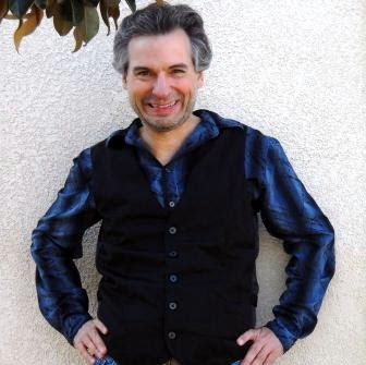 Stephen Richards Photo 12
