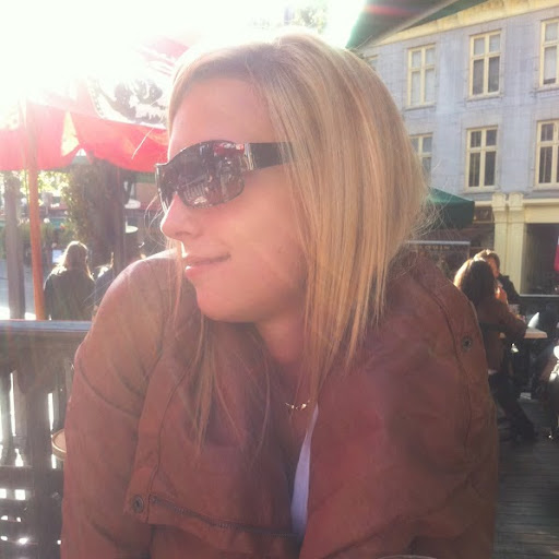 Jessica Lessard Photo 7