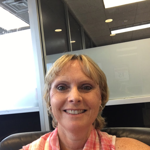 Tina Nichols Photo 34