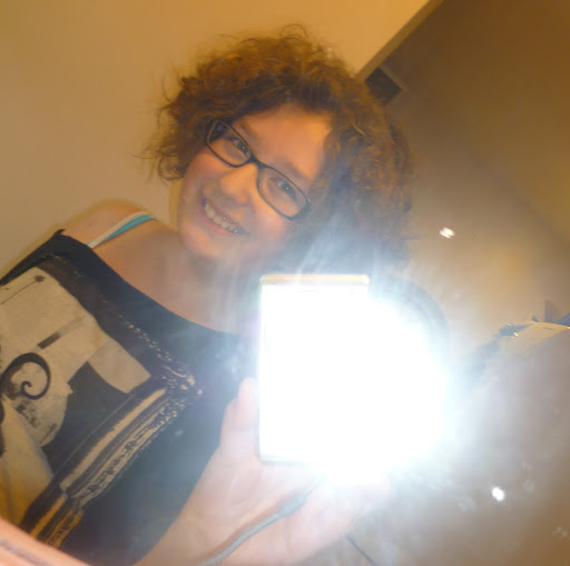 Sarah Redmond Photo 30