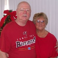 Vickie Gardner Photo 23
