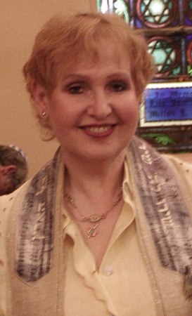 Anna West Photo 27