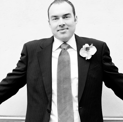 Chris Sullivan Photo 3