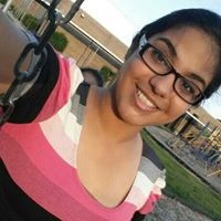 Katherine Garcia Photo 37