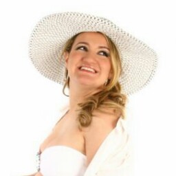 Jennifer Ricci Photo 9