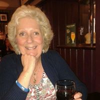 Anne Reid Photo 14