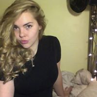 Victoria Lindstrom Photo 3