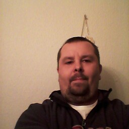 Lance Griffith Photo 6