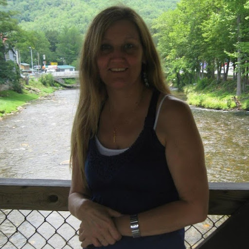 Robin Hoover Photo 15