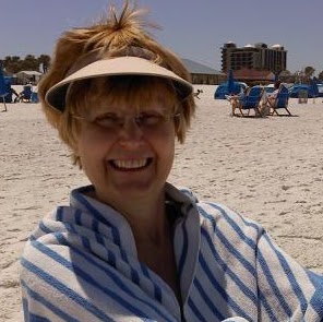 Debbie Gibbons Photo 16